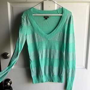 Long sleeve express sweater